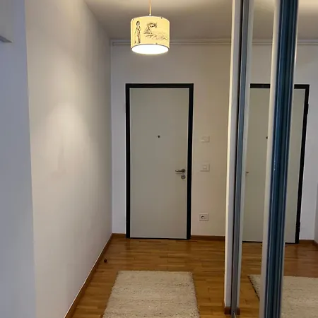 Apartment Debussy *