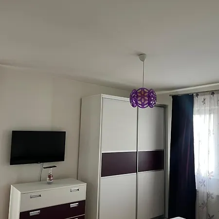 Debussy Apartment